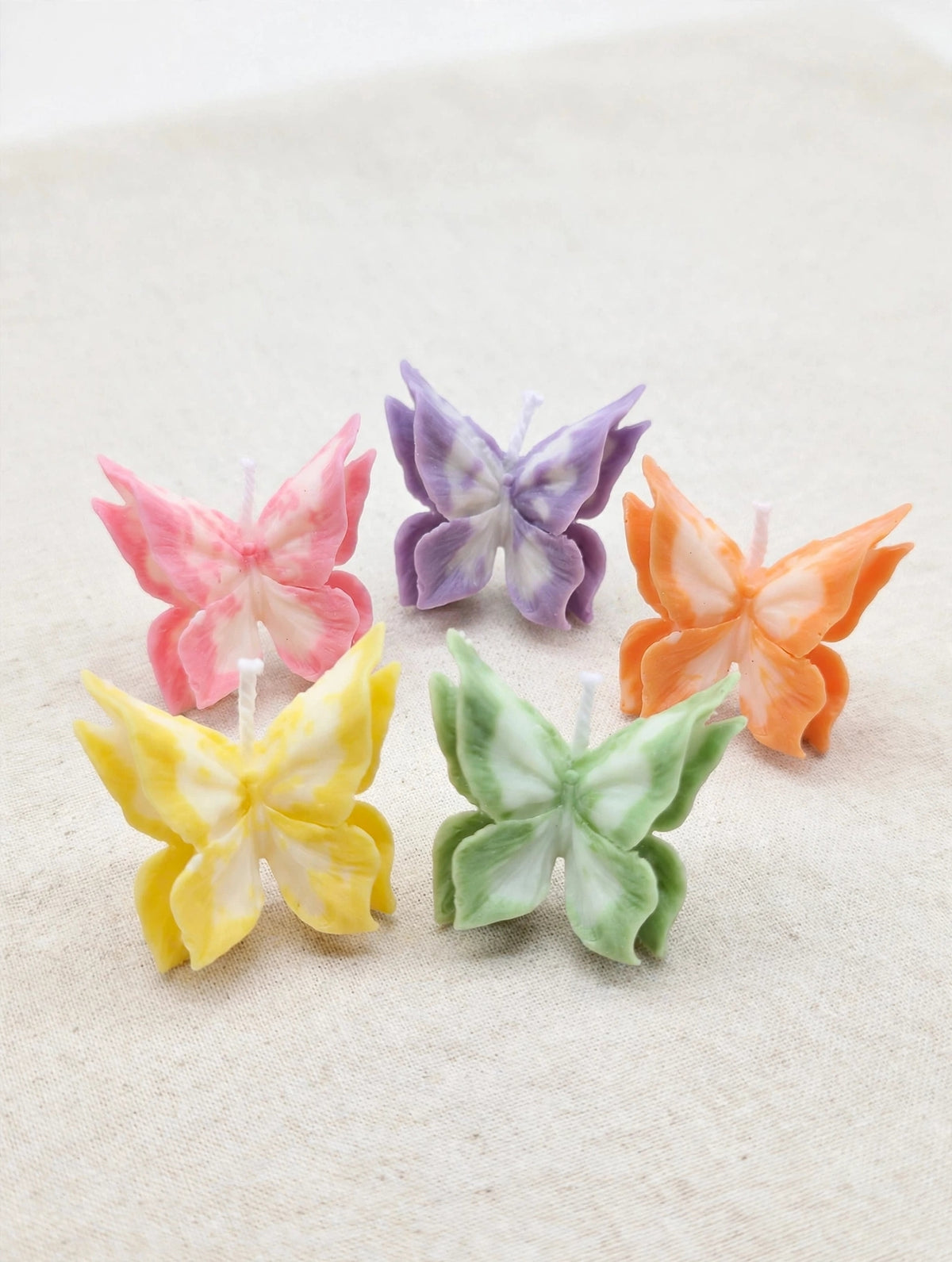 FARFALLE DI LUCE